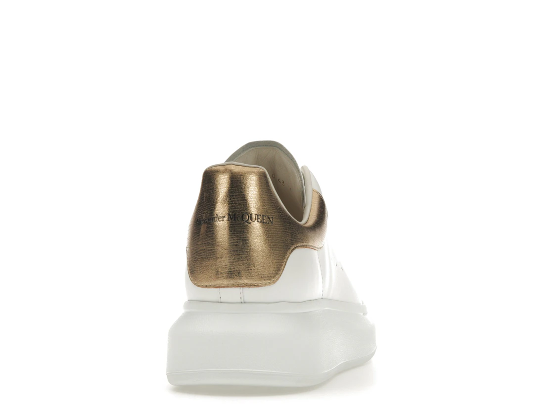 Vue 29 de Alexander McQueen Oversized Light Gold