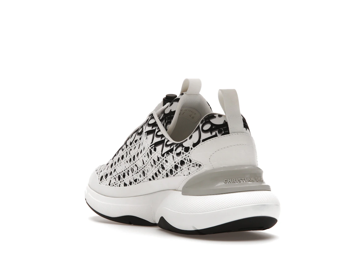 Vue 25 de Dior B24 Oblique Cannage Motif White