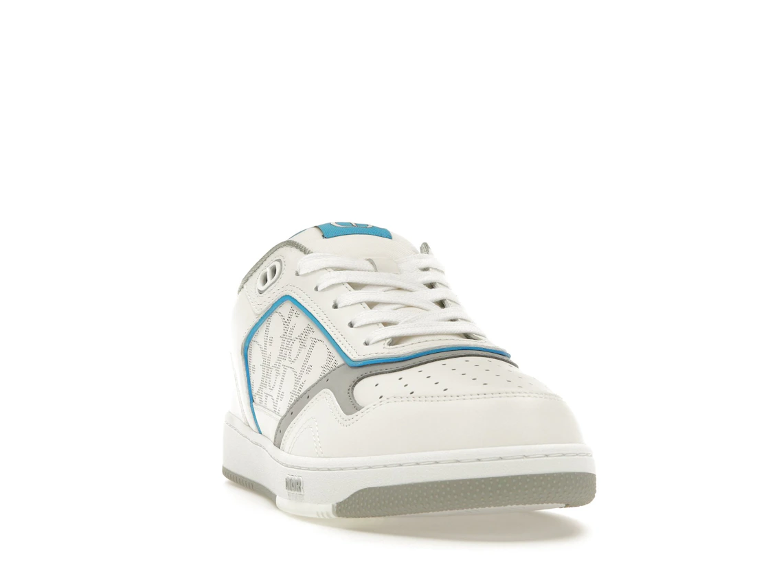Vue 8 de Dior B27 Low White Light Blue