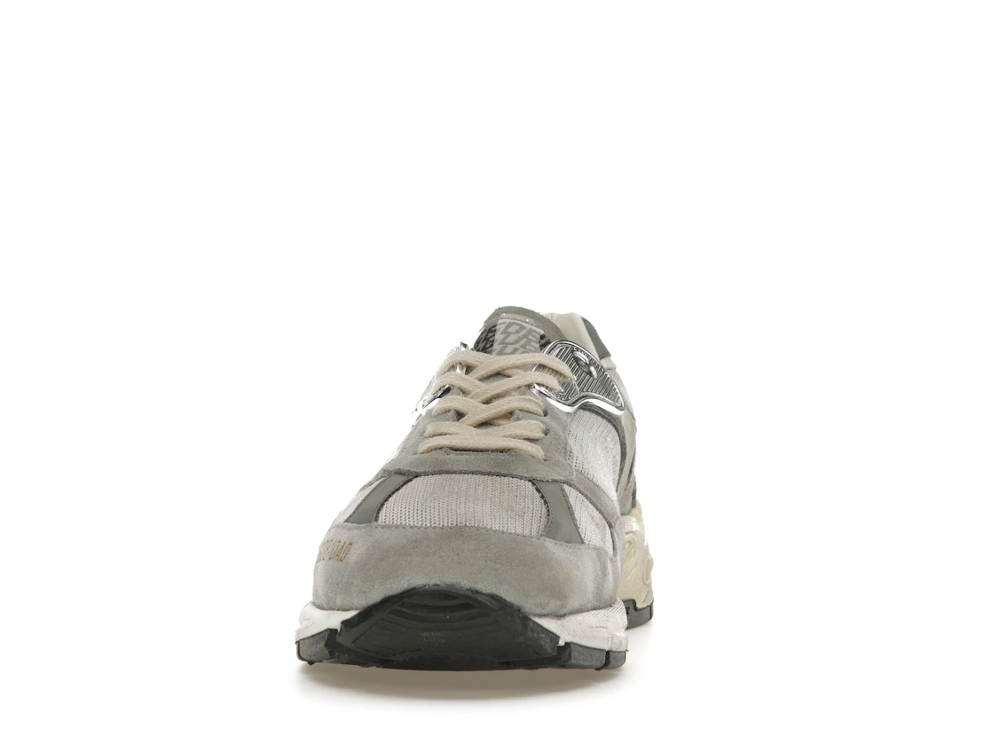Vue 11 de Golden Goose Running Dad Grey
