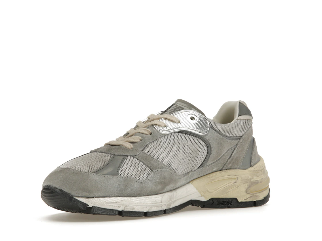 Vue 15 de Golden Goose Running Dad Grey