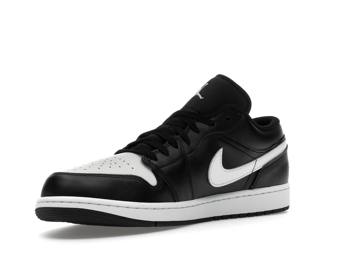 Vue 15 de Jordan 1 Low Black Summit White