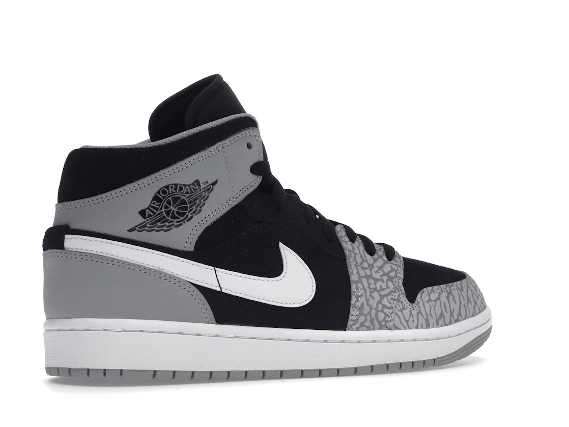 Vue 34 de Jordan 1 Mid SE Elephant Print