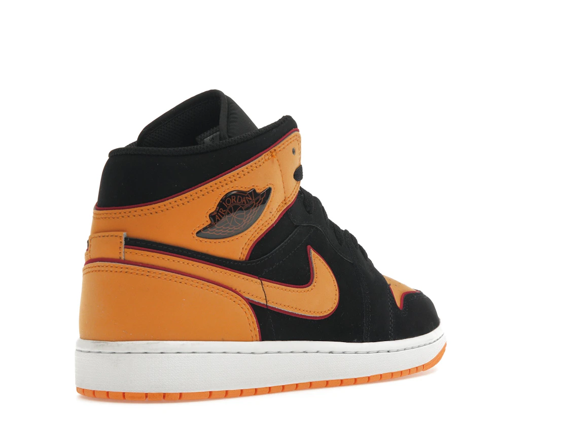 Vue 32 de Jordan 1 Mid Fat Tongue Black Orange