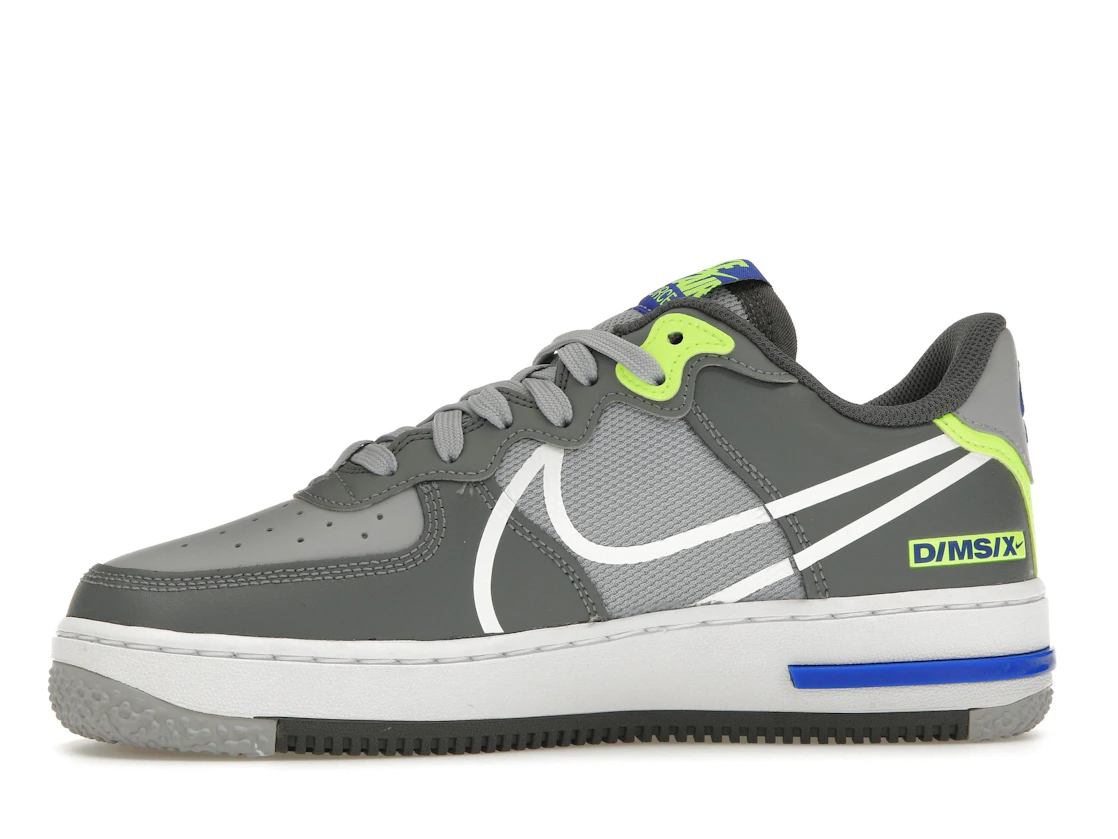 Vue 18 de Nike Air Force 1 React Wolf Grey