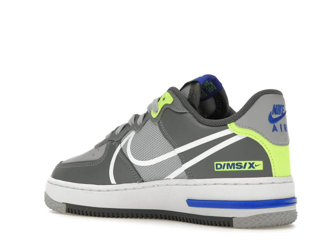 Vue 23 de Nike Air Force 1 React Wolf Grey