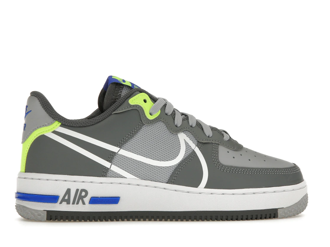 Vue 36 de Nike Air Force 1 React Wolf Grey