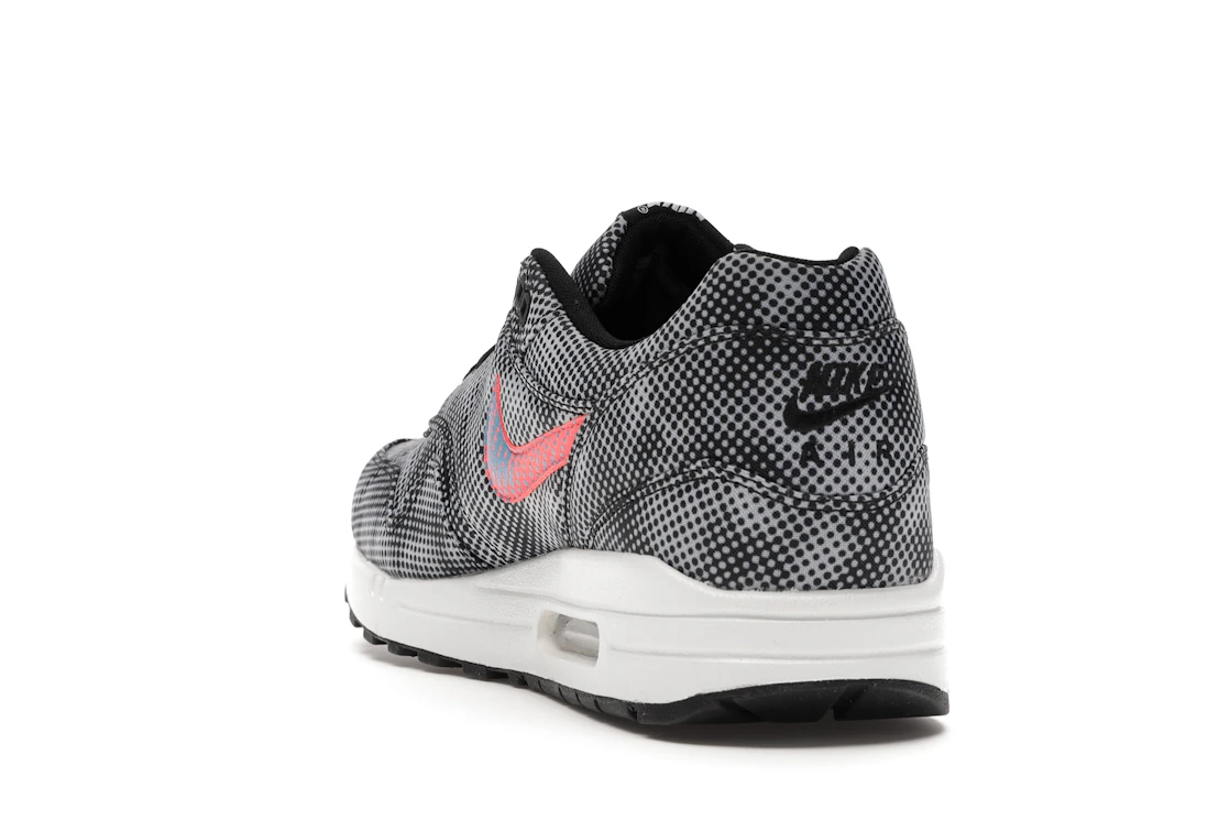 Vue 26 de Nike Air Max 1 FB Hypervenom