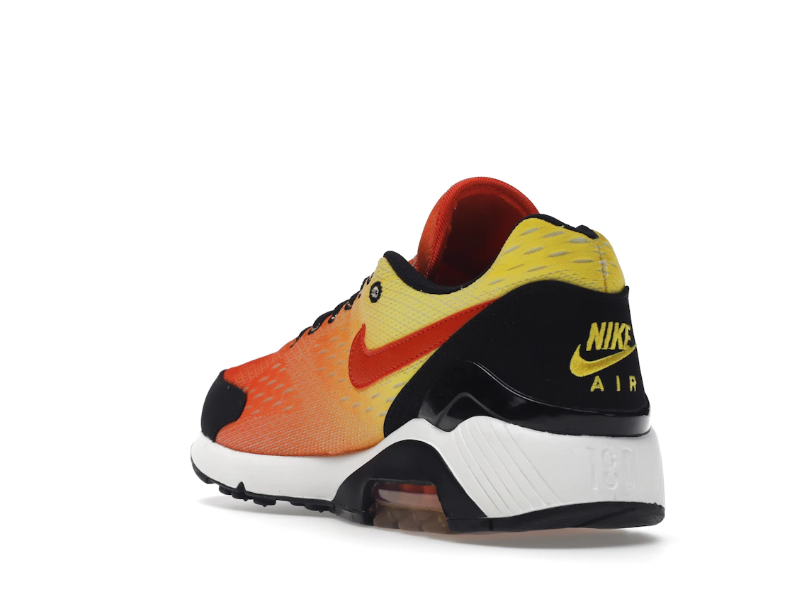 Vue 25 de Nike Air Max 180 Sunset