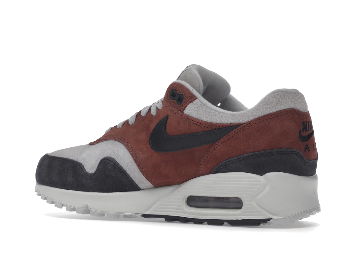 Vue 22 de Nike Air Max 90/1 Red Sepia Oil Grey 