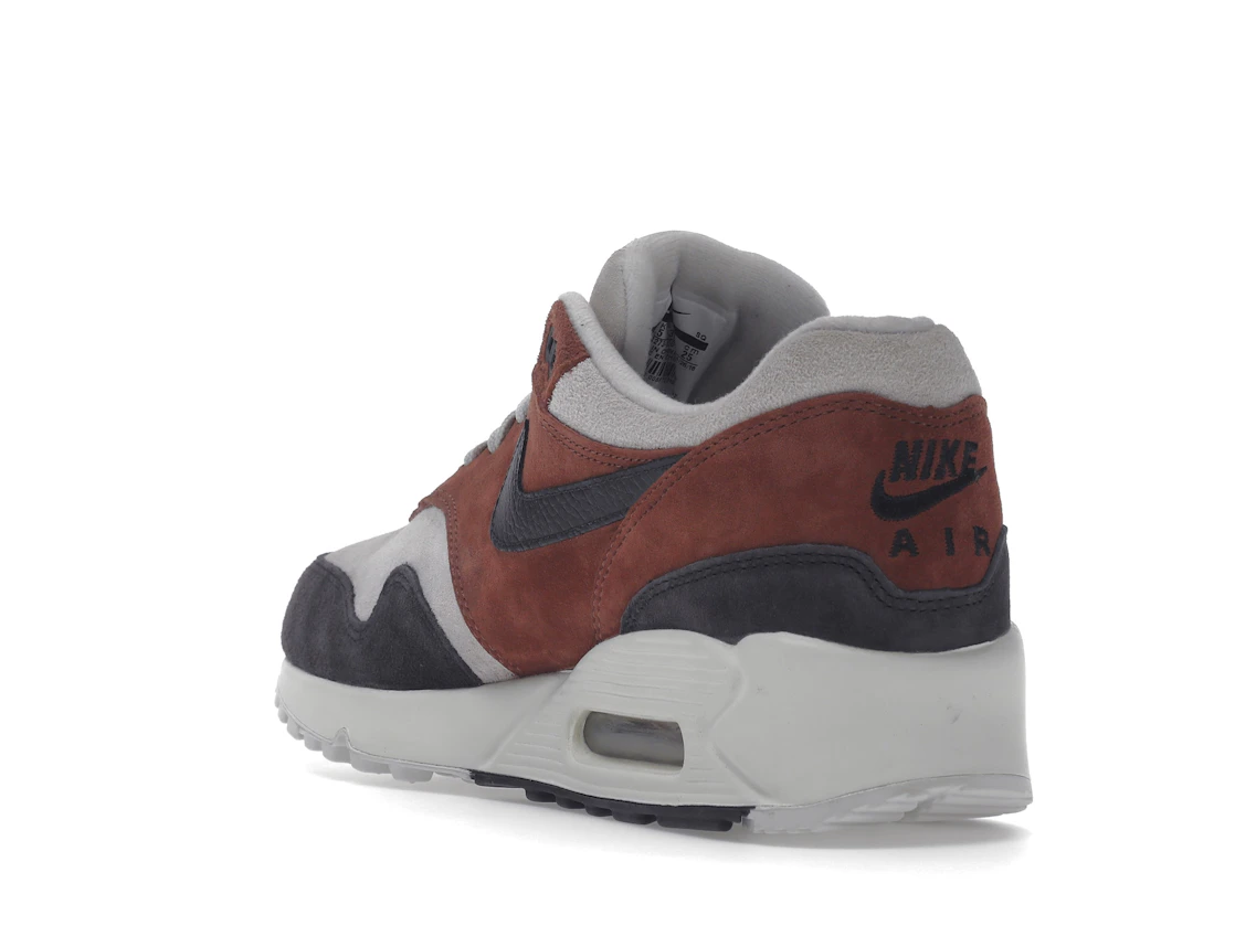 Vue 25 de Nike Air Max 90/1 Red Sepia Oil Grey 