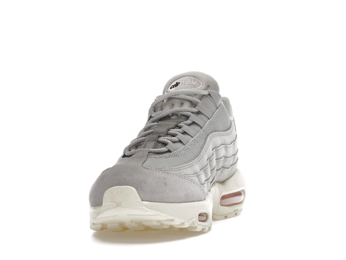 Vue 12 de Nike Air Max 95 Grey Fog Pink Foam