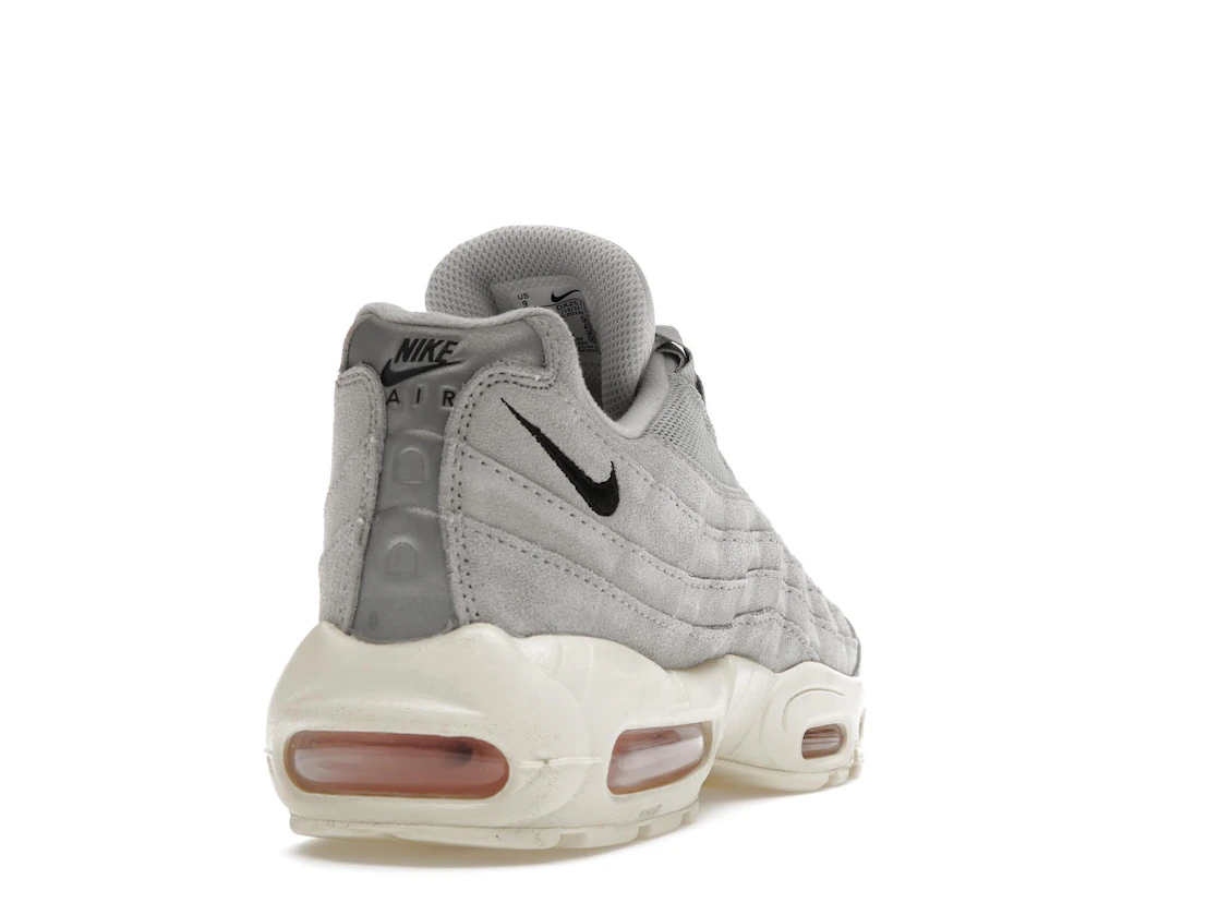Vue 30 de Nike Air Max 95 Grey Fog Pink Foam
