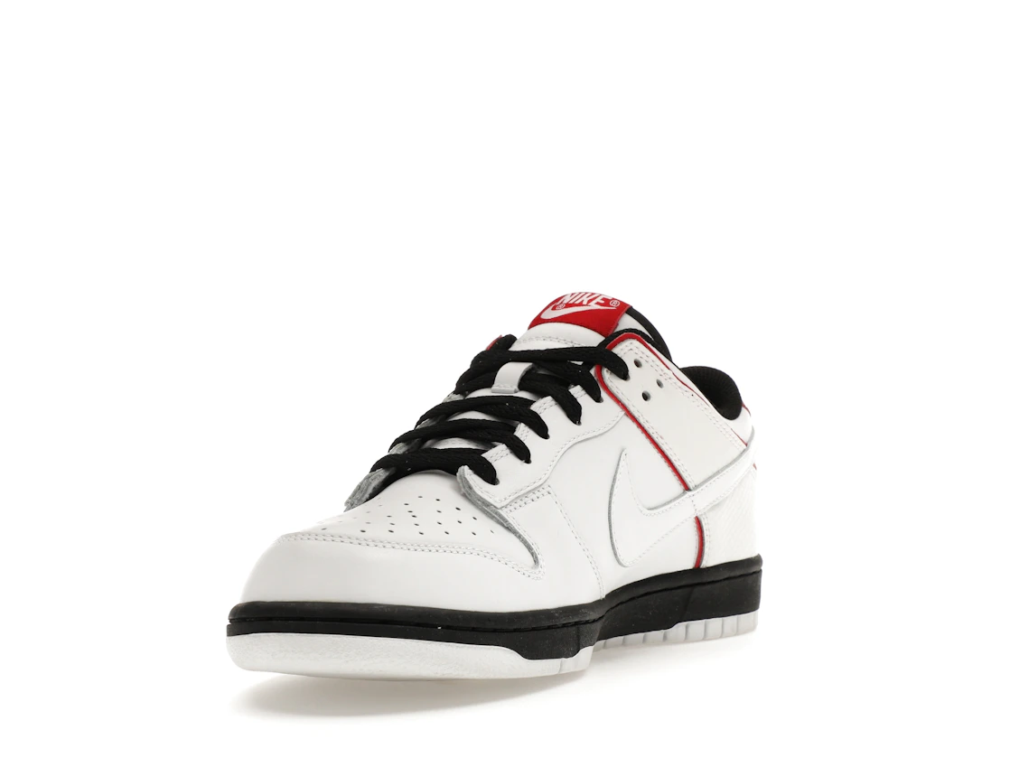 Vue 13 de Nike Dunk Low CL Jordan Pack White