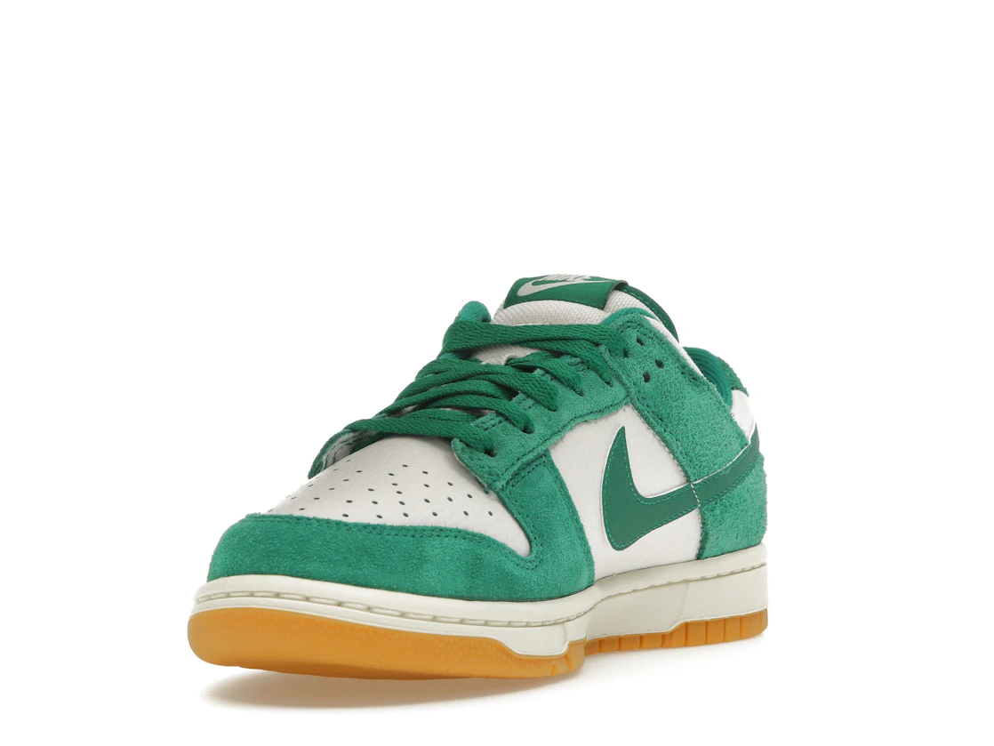 Vue 13 de Nike Dunk Low SE Malachite