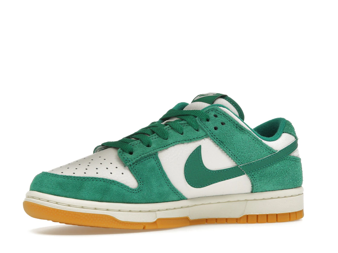Vue 16 de Nike Dunk Low SE Malachite