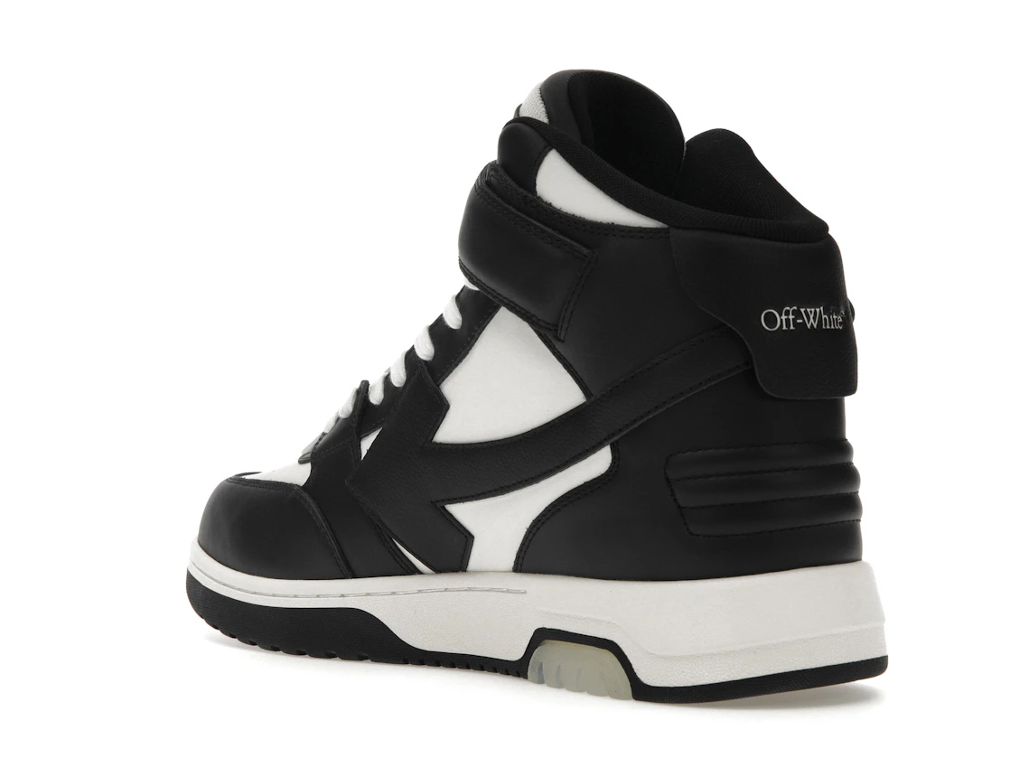 Vue 24 de Off-White Out Of Office Mid Top Panda
