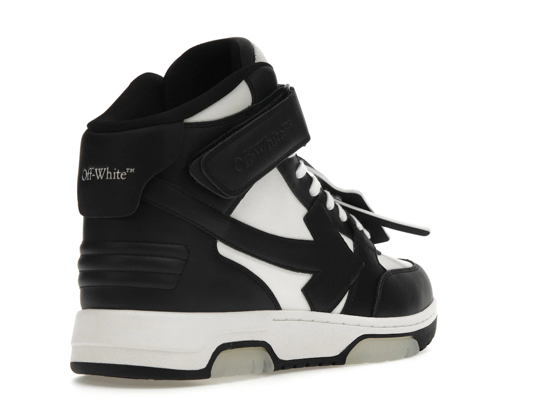 Vue 32 de Off-White Out Of Office Mid Top Panda